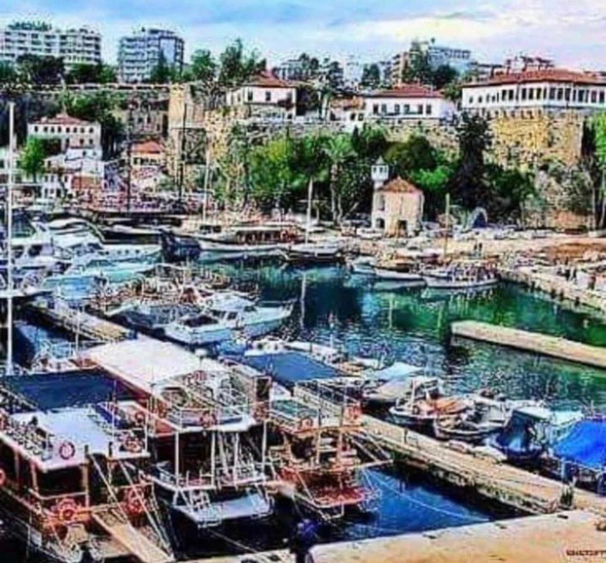 Kaleici Muhtesem Dizayn Harika Teras Keyfi Ev Apartment